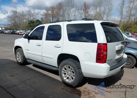 2007 Chevrolet Tahoe Lt z USA, uszkodzony, nr VIN 1GNFC13J57R100944